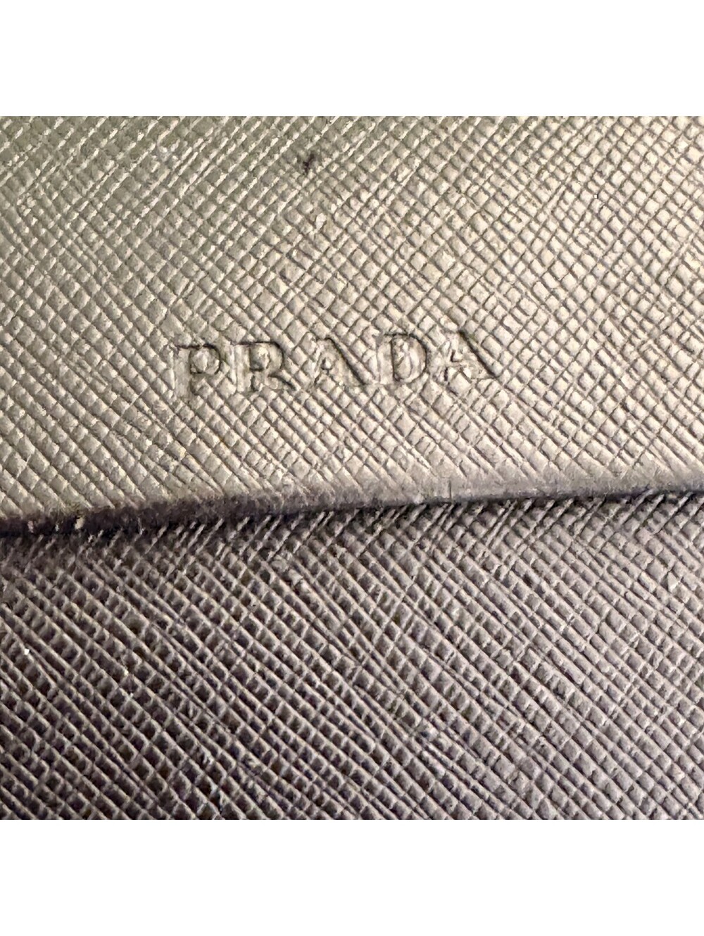 Prada tortoise cat eye sunglasses with case - Picture 6 of 6